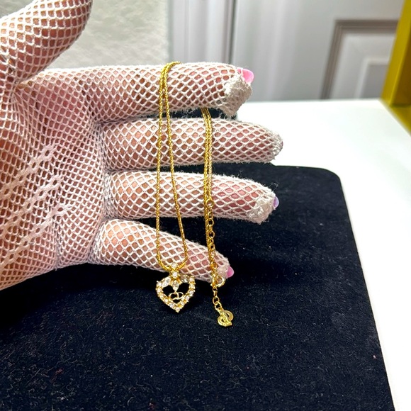 Authentic Cristian Dior Gold Heart Pendant Necklace - Picture 13 of 14